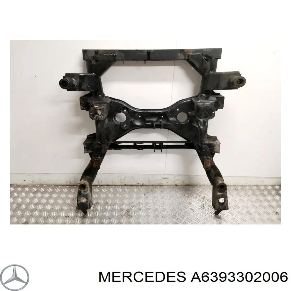 A6393302006 Mercedes Передня балка
