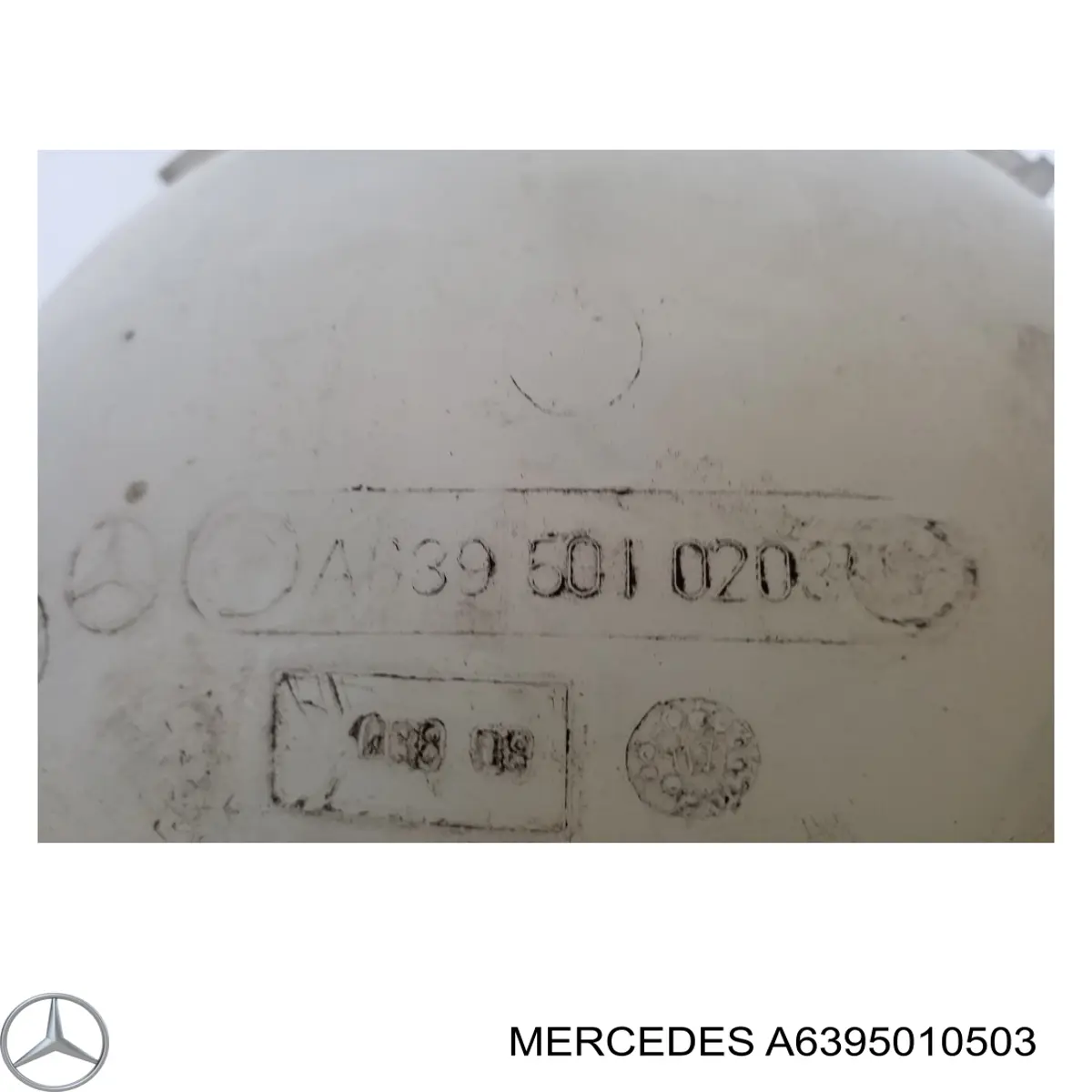 Бачок системи охолодження двигуна розширювальний Mercedes A6395010503 ціна, від 22.26 USD