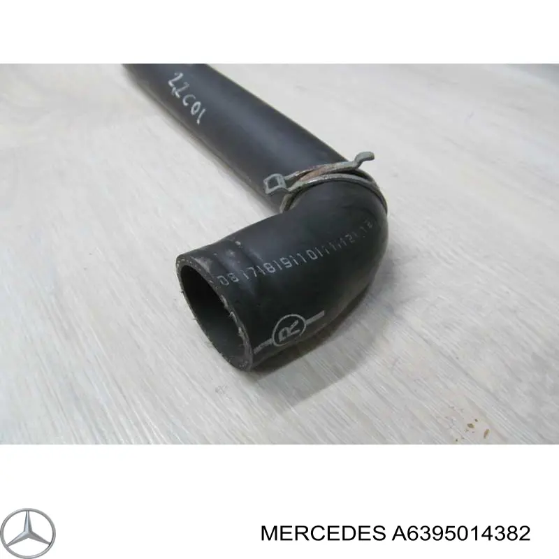 Купити A6395014382 Mercedes Шланг/патрубок радіатора охолодження, верхній