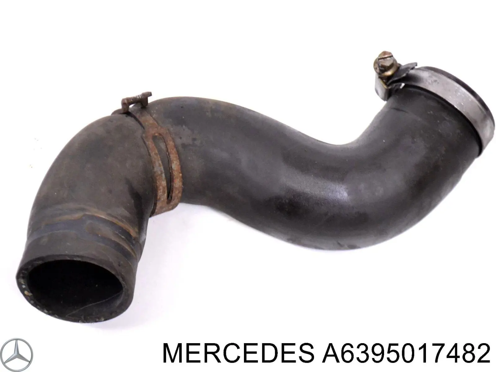 Шланг/патрубок радіатора охолодження, нижній A6395017482 Mercedes