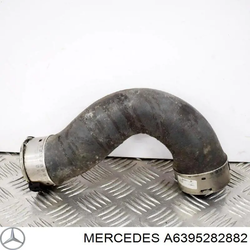 A6395282882 Mercedes Шланг/патрубок интеркуллера