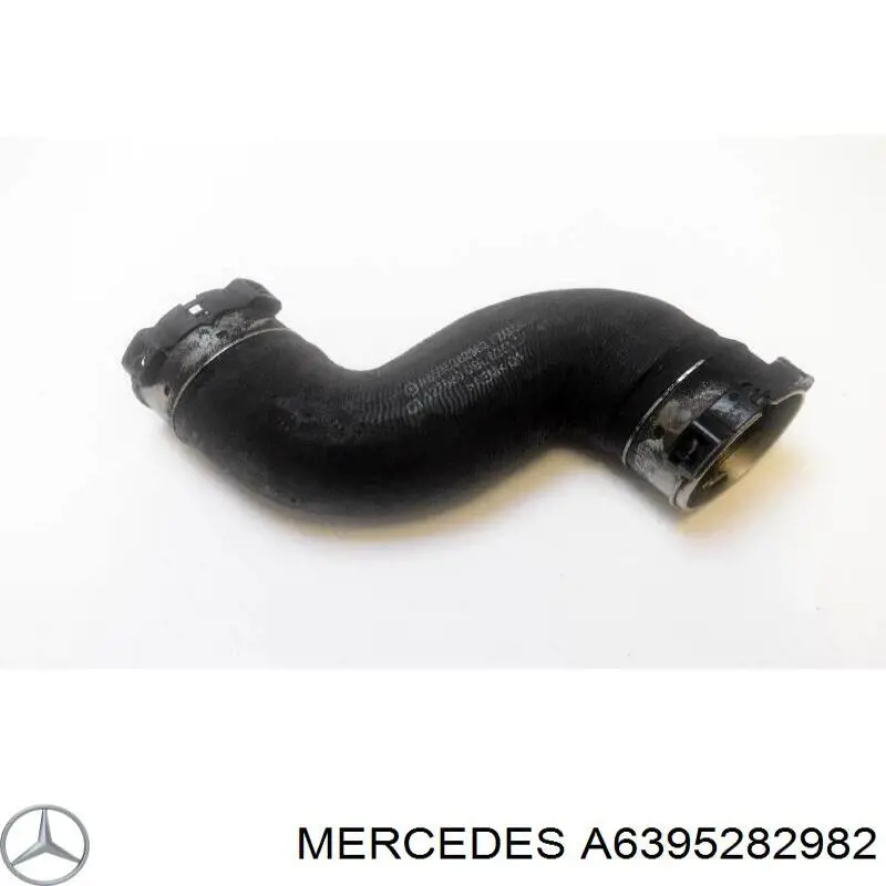 Шланг/патрубок интеркуллера A6395282982 Mercedes