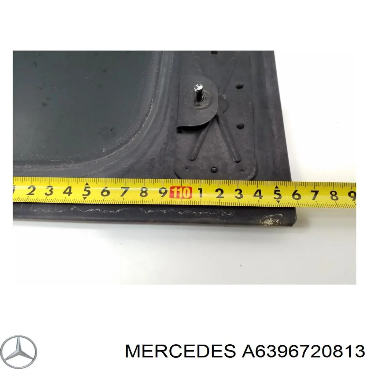 Купити A6396720813 Mercedes Скло багажного відсіку, ліве