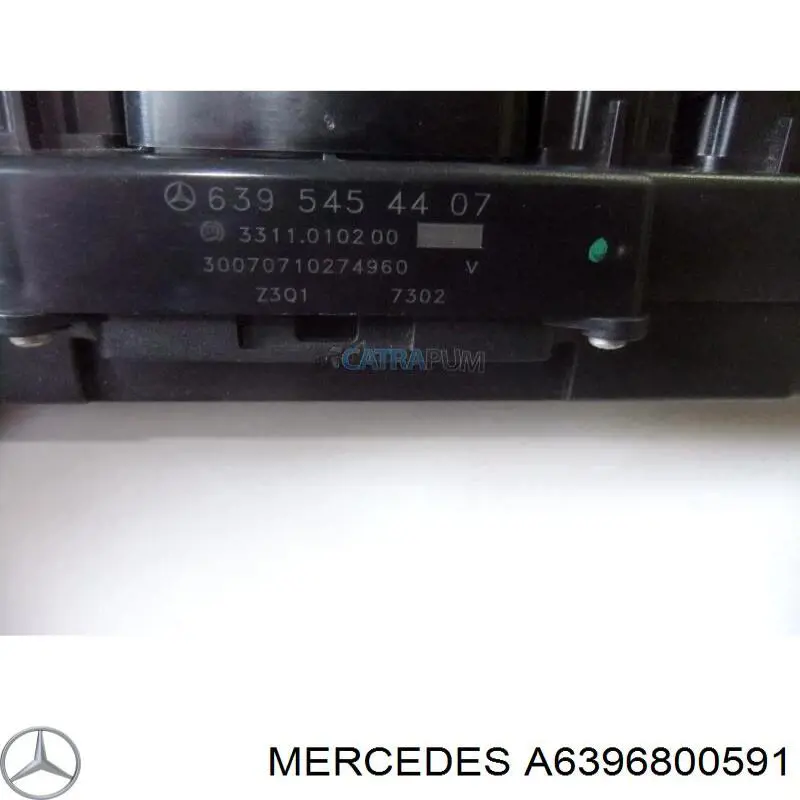 Облицювання щитка приладів "торпедо" Mercedes A6396800591 ціна, від 12.67 USD