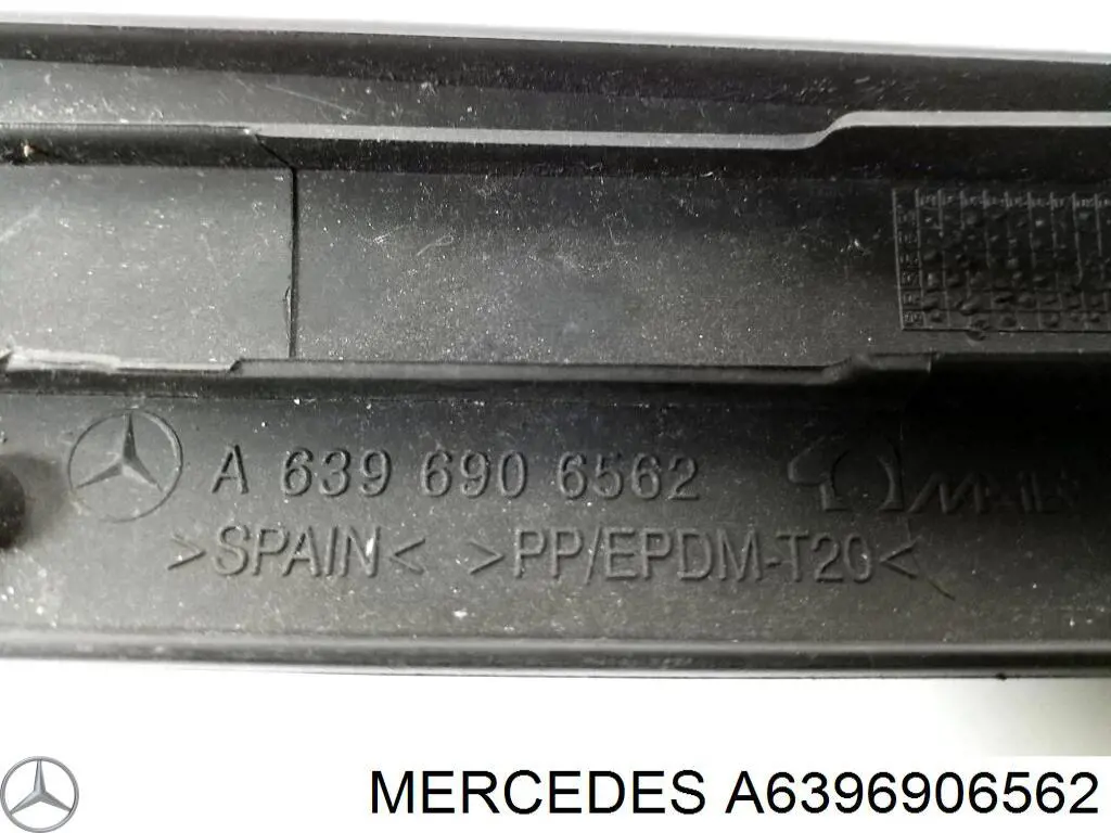 Купити A6396906562 Mercedes Рейлінг даху правий