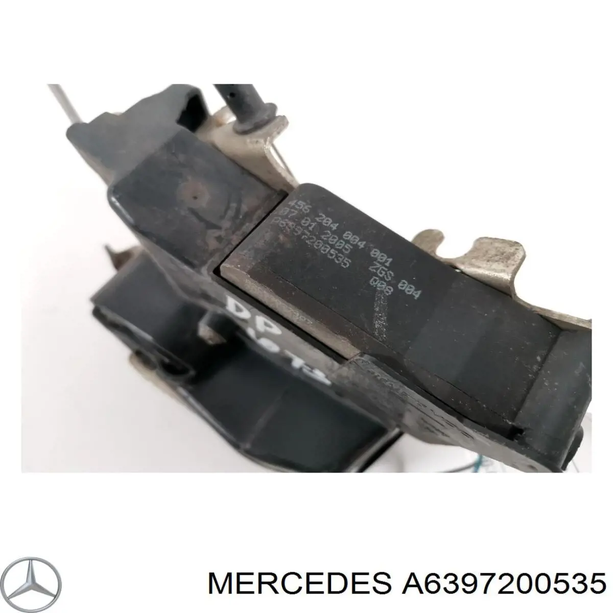 Замок передніх пасажирських дверей Mercedes A6397200535 ціна, від 15.04 USD