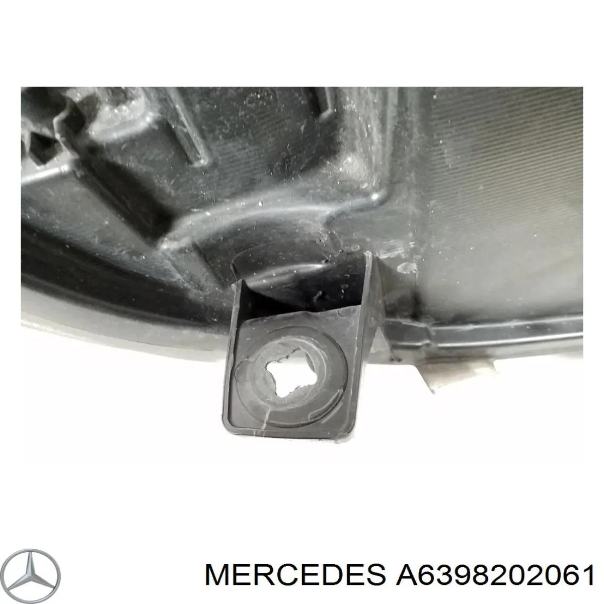 A6398202061 Mercedes Фара дальнього світла в зборі