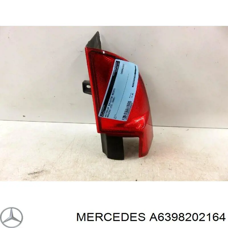 Купити A6398202164 Mercedes Ліхтар задній правий, верхній