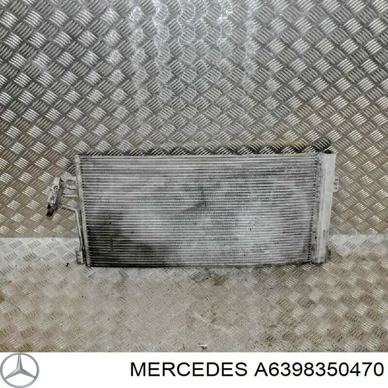 Радіатор кондиціонера A6398350470 Mercedes