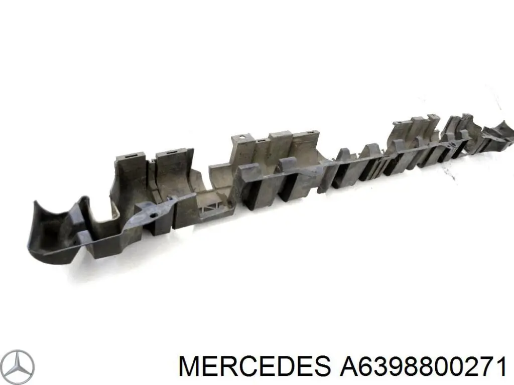 Задній бампер A6398800271 Mercedes