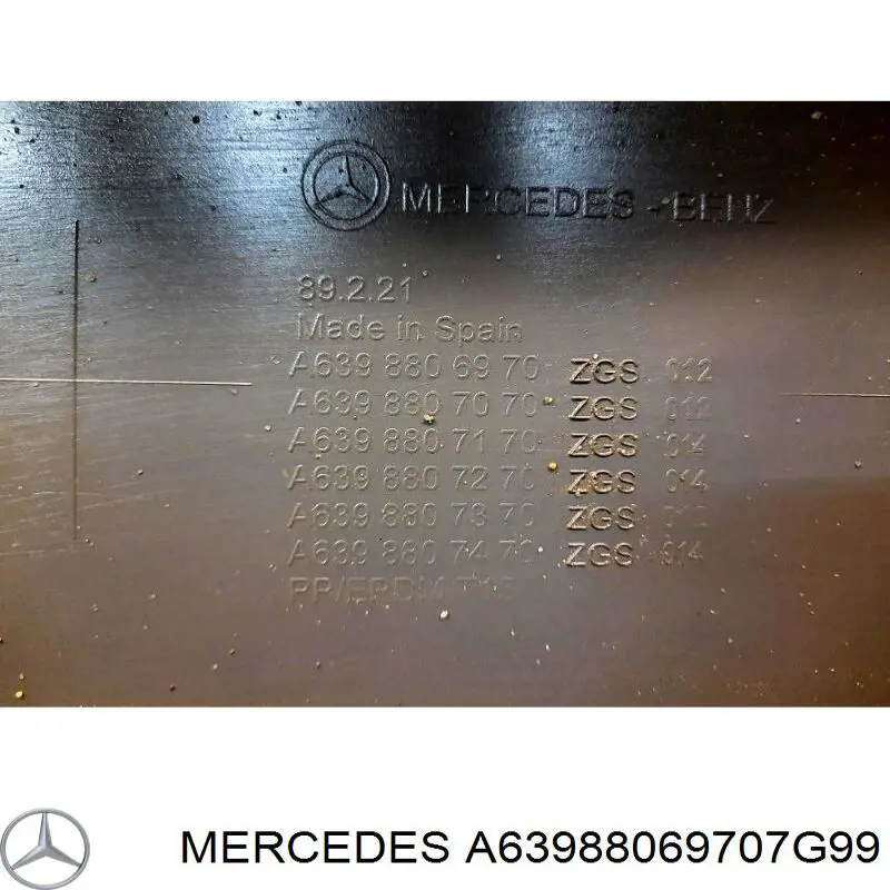 Купити A63988069707G99 Mercedes Буфер (бампер) передній