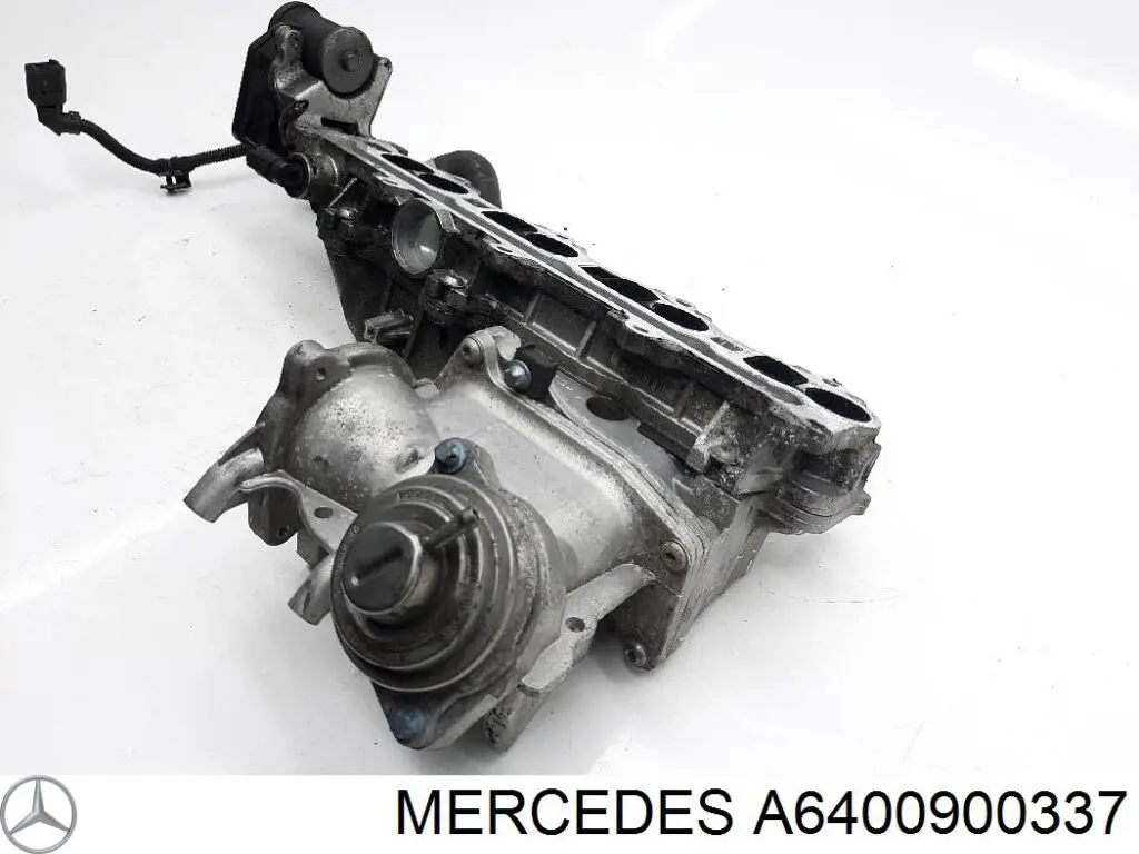 A6400900337 Mercedes Колектор впускний