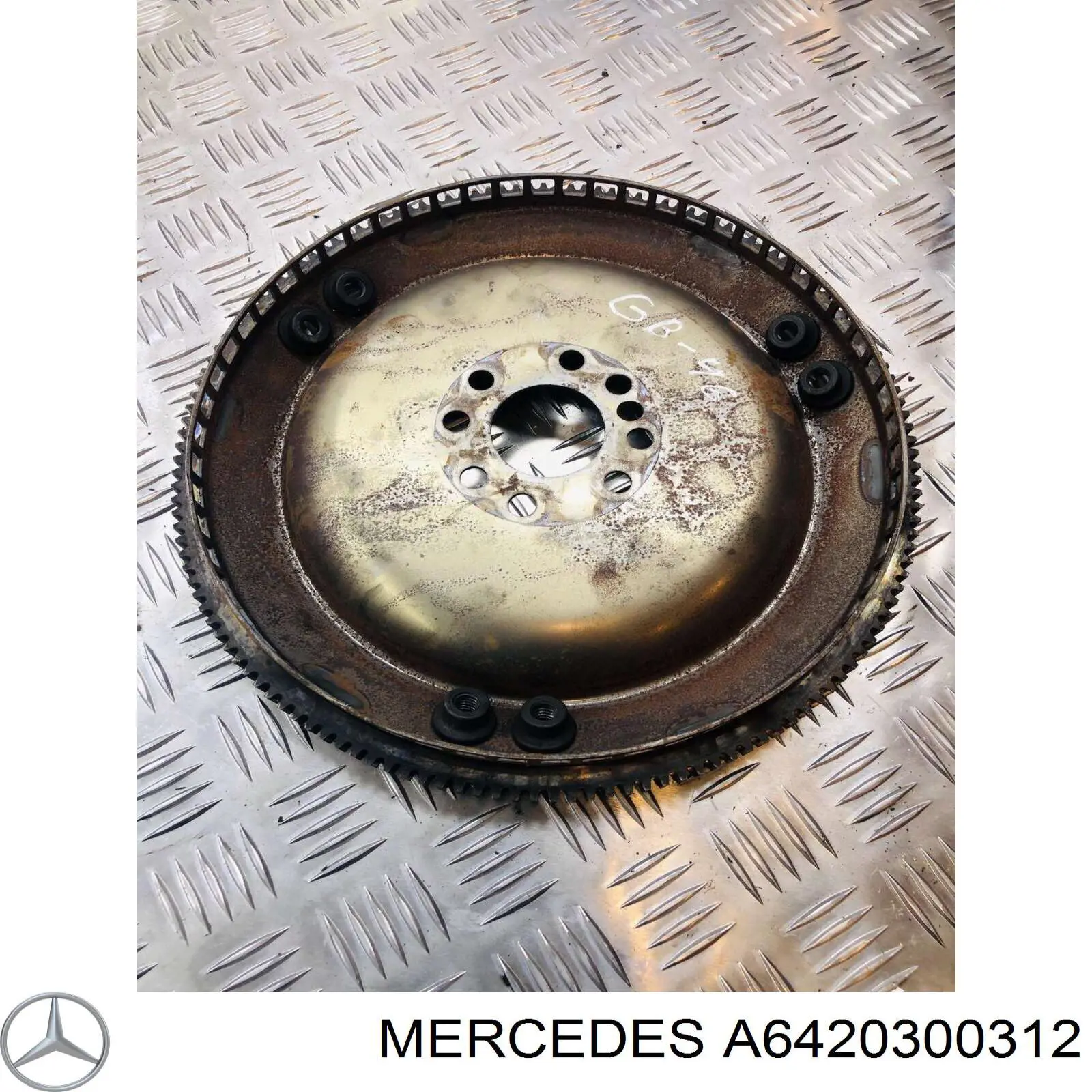 Маховик A6420300312 Mercedes