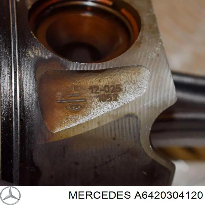 Шатун поршня ДВЗ Mercedes A6420304120 ціна, від 44.34 USD