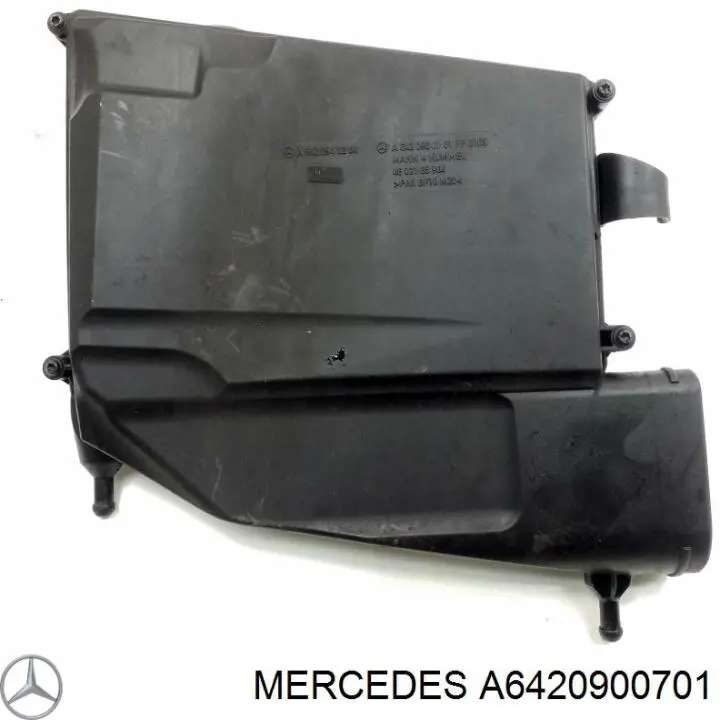 Корпус повітряного фільтра, правий Mercedes A6420900701 ціна, від 15.52 USD