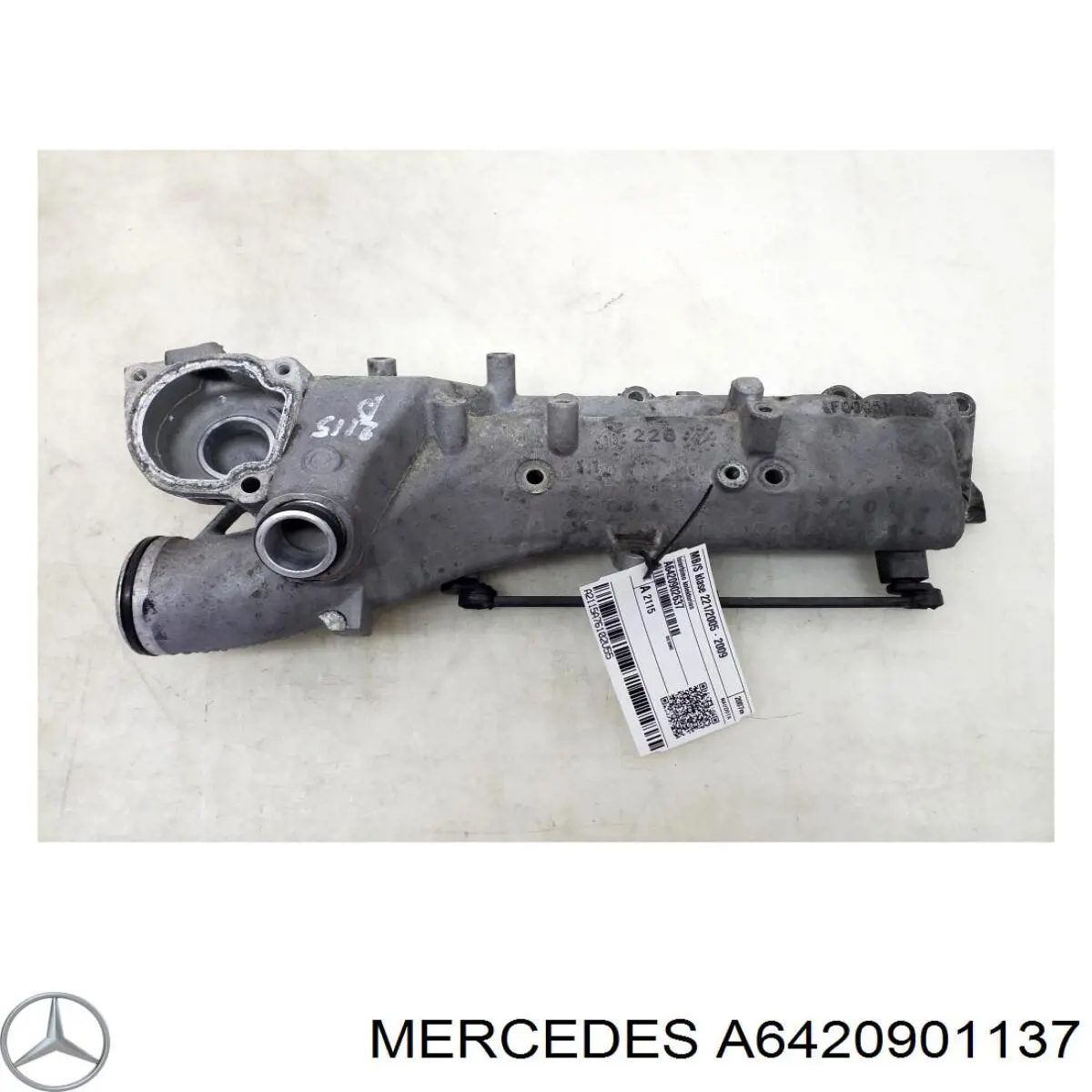 Колектор впускний, правий Mercedes A6420901137