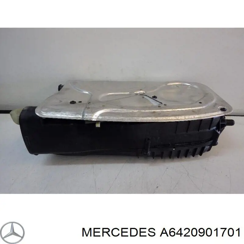 Купити A6420901701 Mercedes Корпус повітряного фільтра, лівий