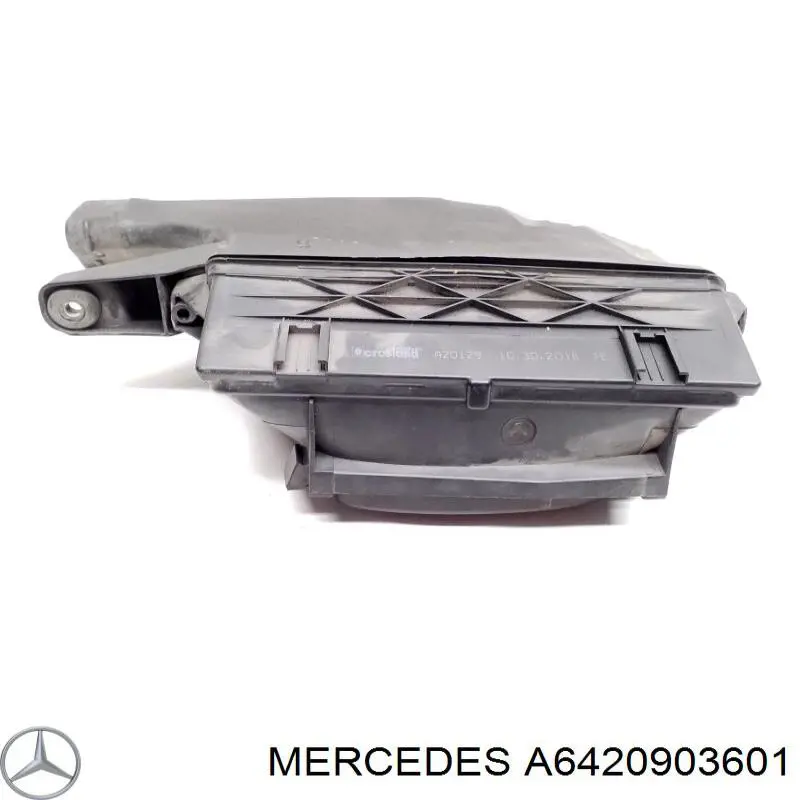 A6420903601 Mercedes Корпус повітряного фільтра, правий