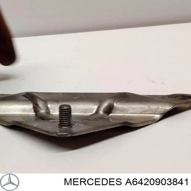  Mercedes A6420903841 ціна, від 2.53 USD