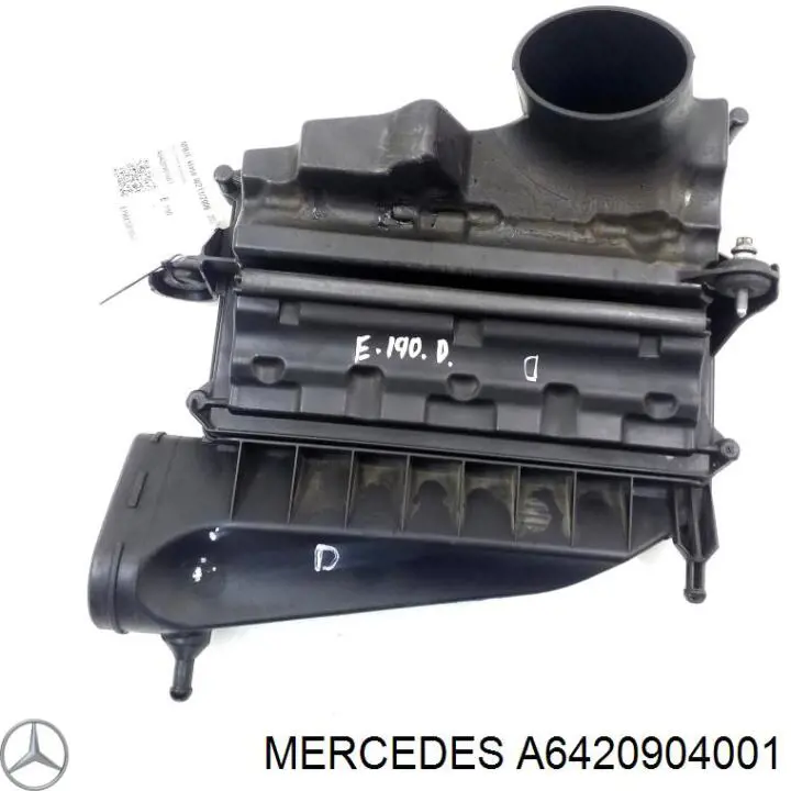 A6420904001 Mercedes Корпус повітряного фільтра, правий