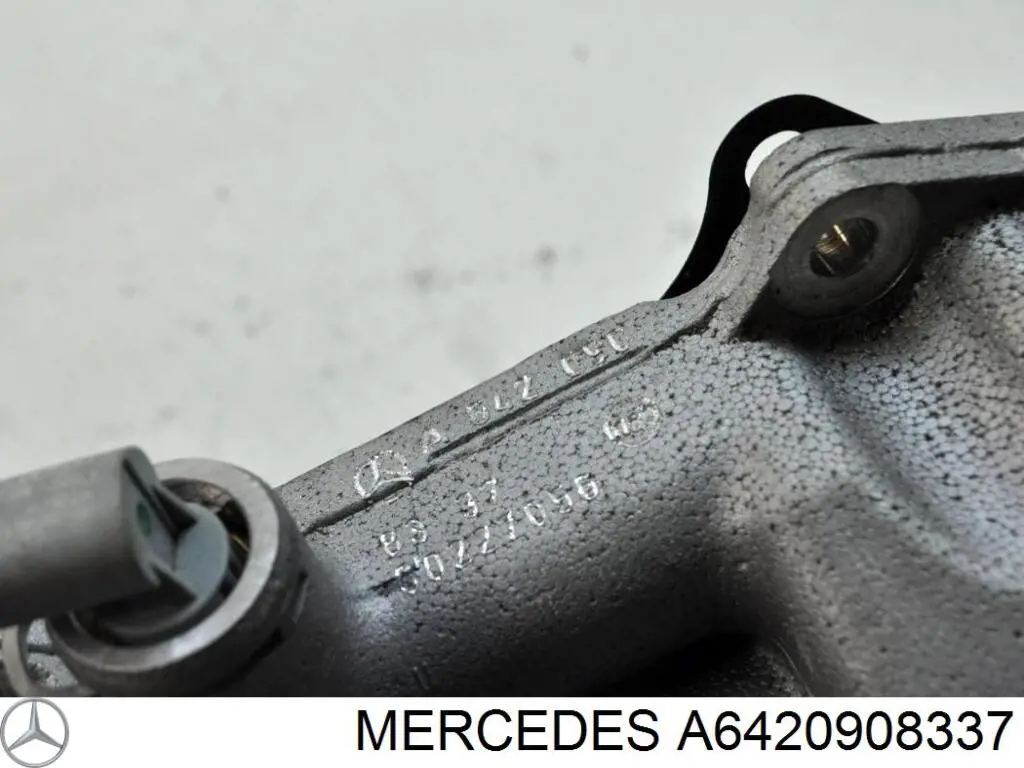 Колектор впускний, лівий Mercedes A6420908337 ціна, від 124.66 USD