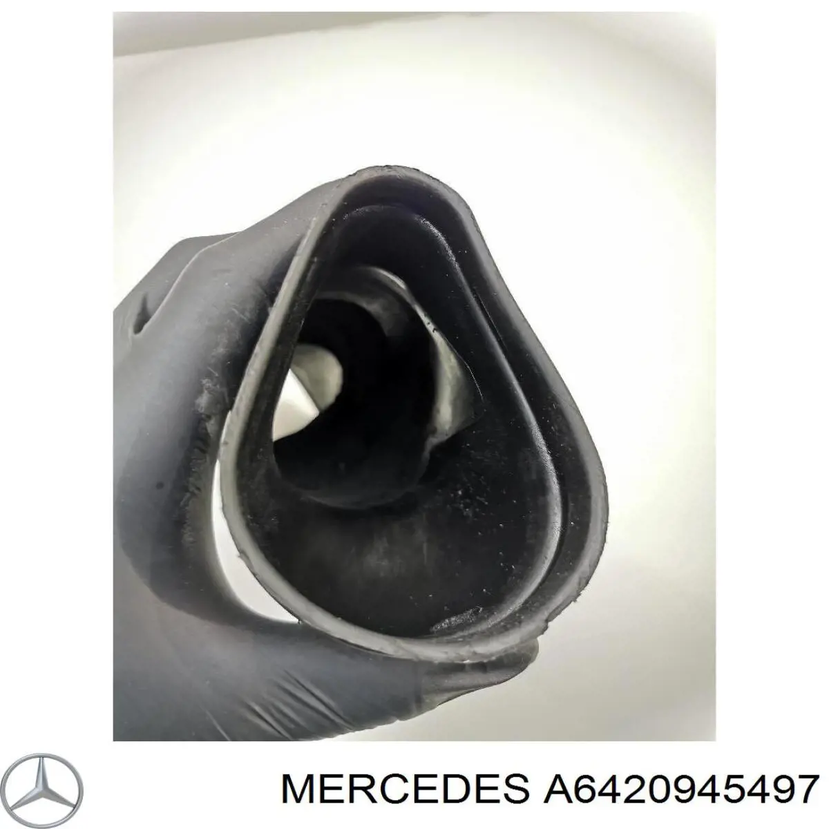  Mercedes A6420945497