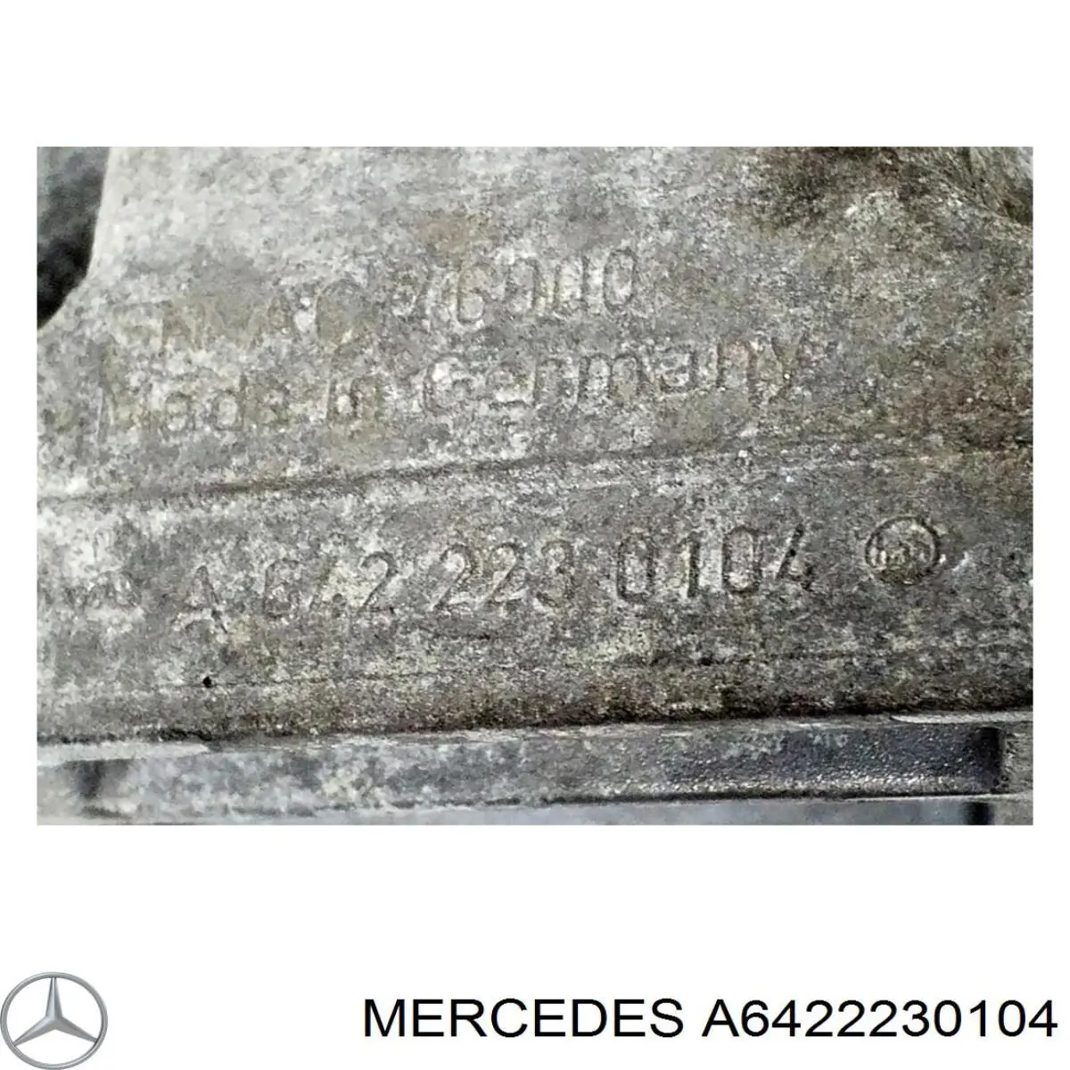 Кронштейн подушки (опори) двигуна, правої A6422230104 Mercedes
