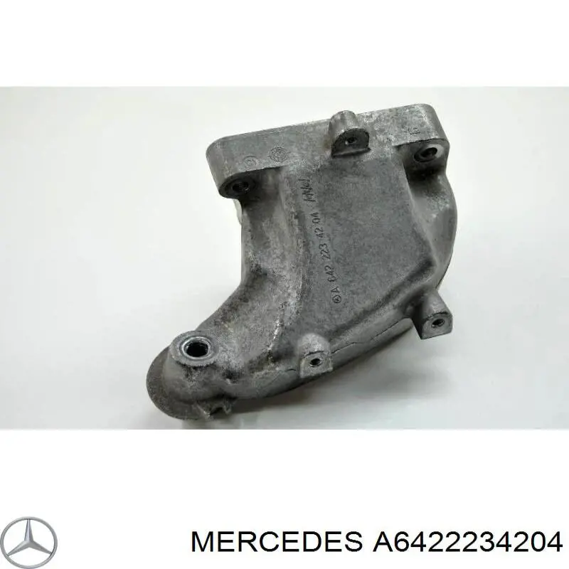 Кронштейн подушки (опори) двигуна, правої Mercedes A6422234204 ціна, від 81.83 USD