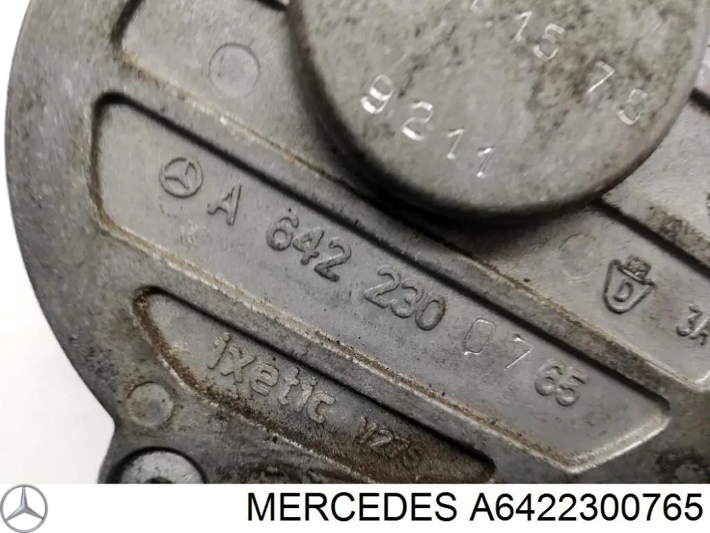 Насос вакуумний Mercedes A6422300765 ціна, від 88.07 USD