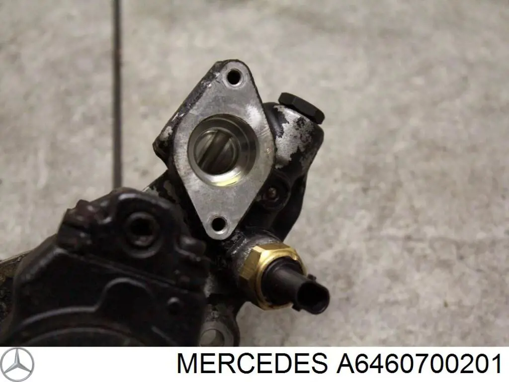 Насос паливний високого тиску Mercedes A6460700201 ціна, від 29.55 USD