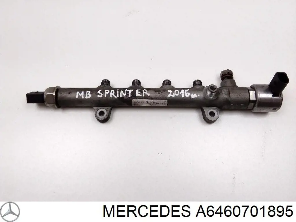 Рампа форсунок системи упорскування палива Mercedes A6460701895 ціна, від 22.00 USD