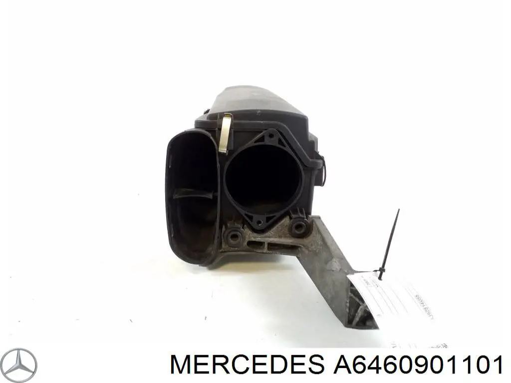 A6460901101 Mercedes Повітряний фільтр двигуна