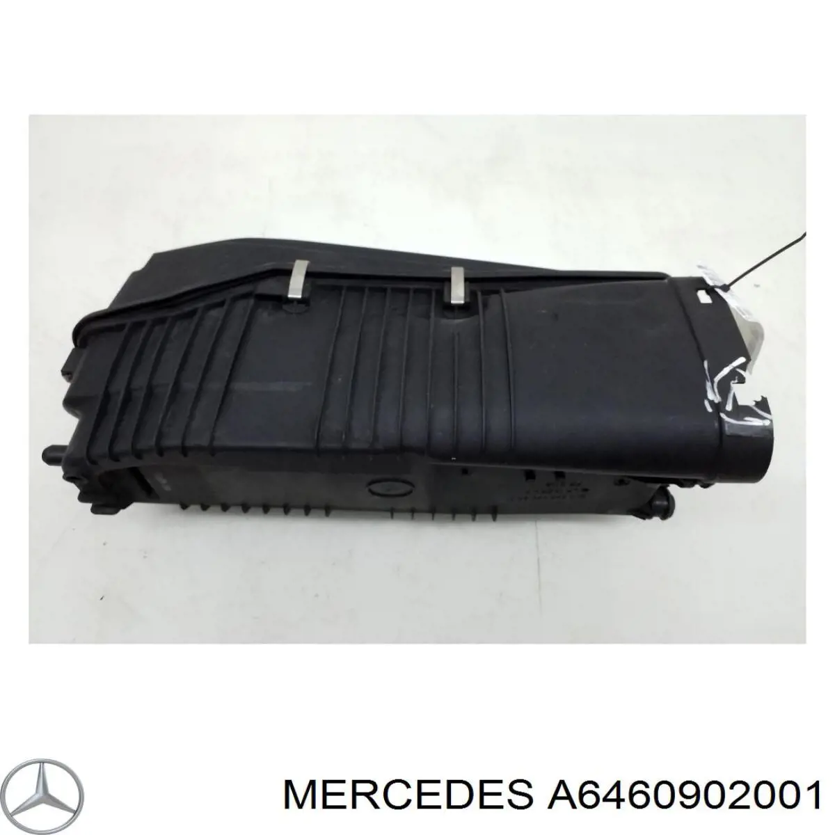 Корпус повітряного фільтра Mercedes A6460902001 ціна, від 36.74 USD