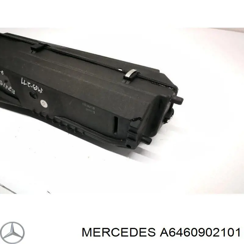 A6460902101 Mercedes Повітряний фільтр двигуна