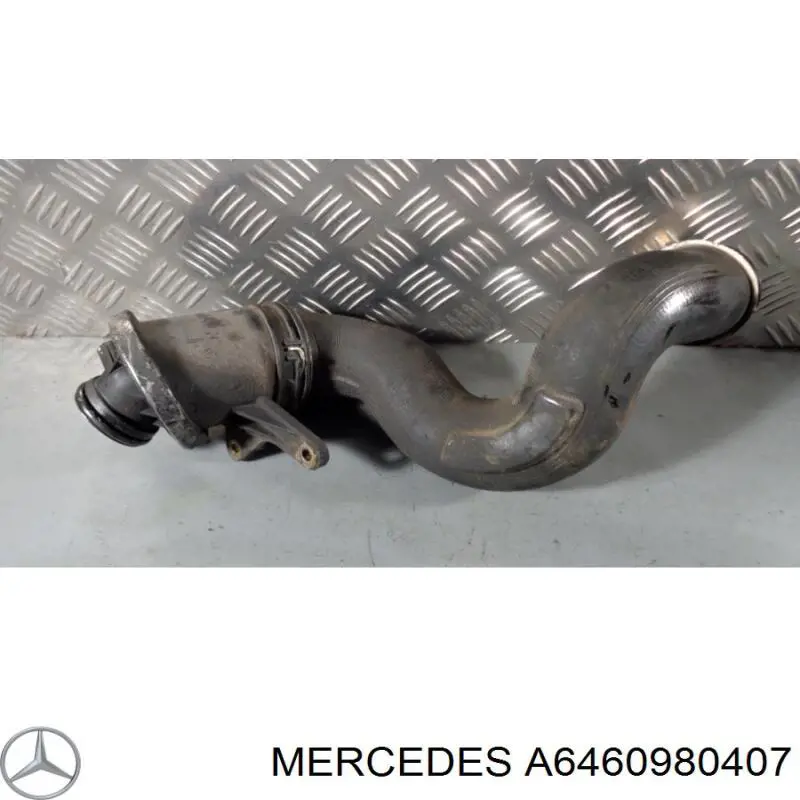 Патрубок повітряний, вихід з турбіни (наддув) Mercedes A6460980407 ціна, від 22.50 USD