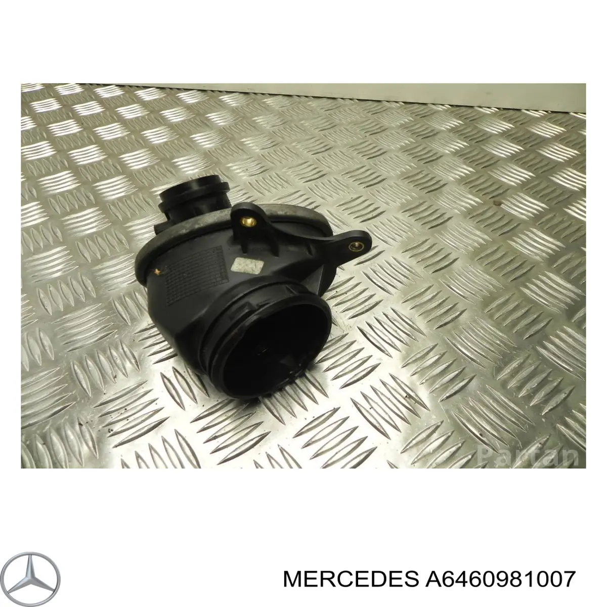 Купити A6460981007 Mercedes Патрубок повітряний, вихід з турбіни (наддув)