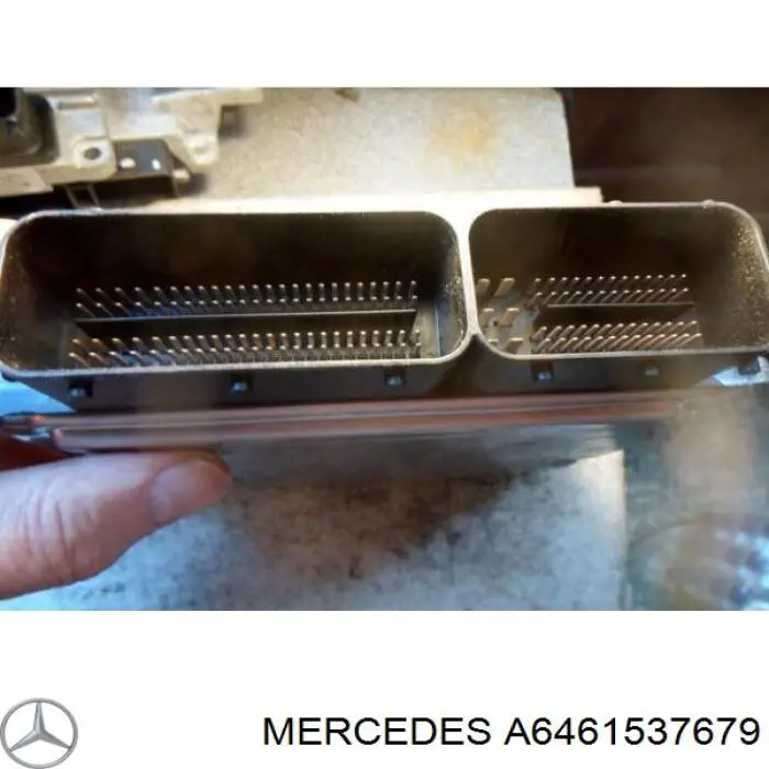Електронний блок керування двигуном A6461533079 Mercedes