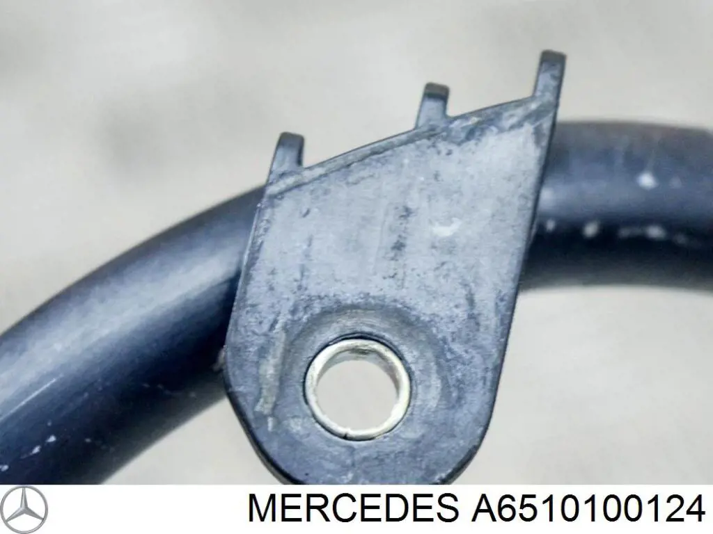 Направляюча щупа-індикатора рівня масла в двигуні Mercedes A6510100124 ціна, від 18.52 USD