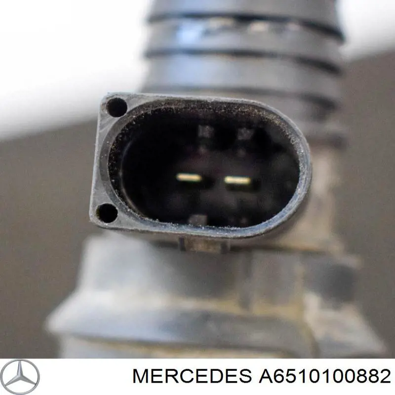 Трубка відводу картерних газів Mercedes A6510100882