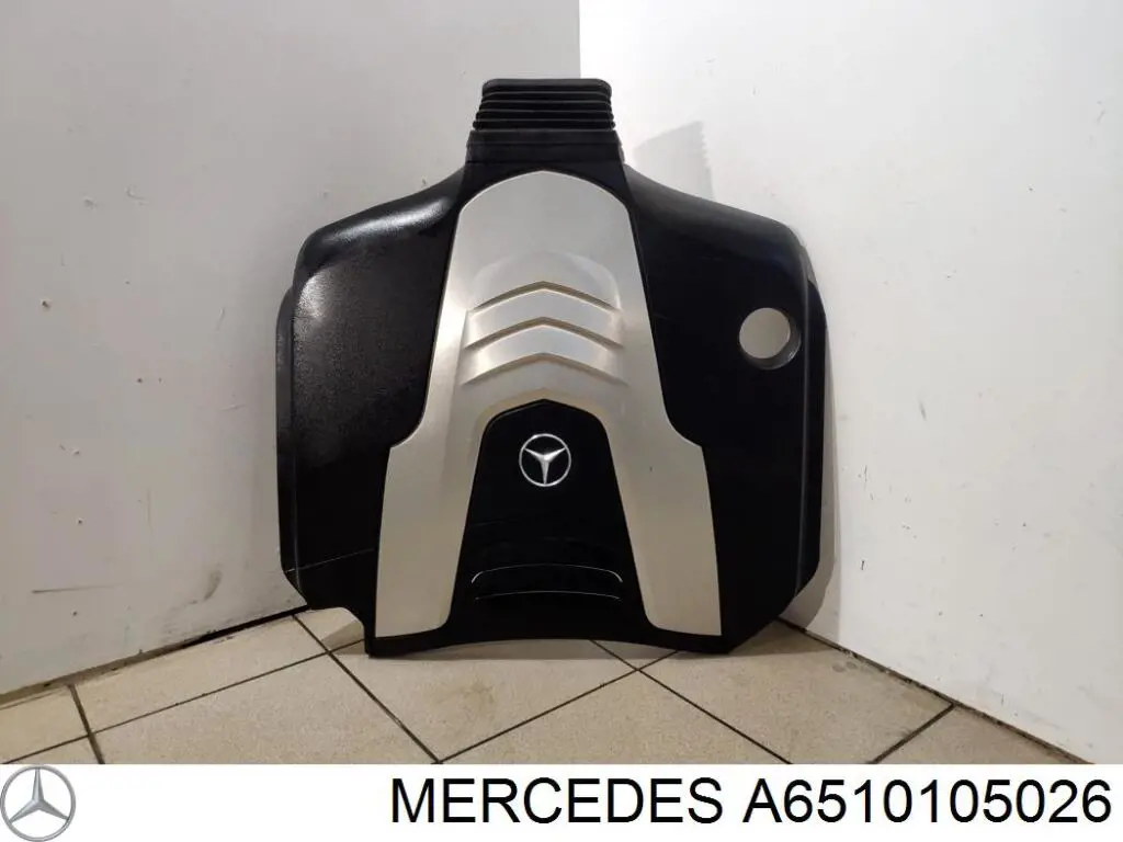 Купити A6510105026 Mercedes Кришка двигуна декоративна