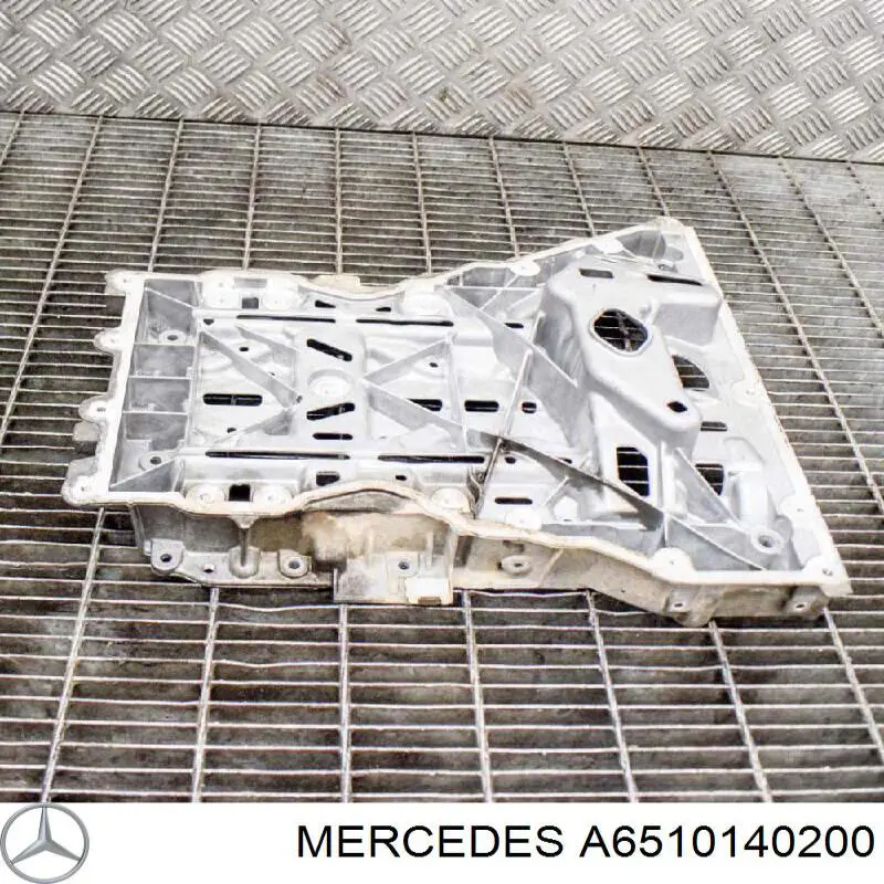 A6510140200 Mercedes Картер масляний