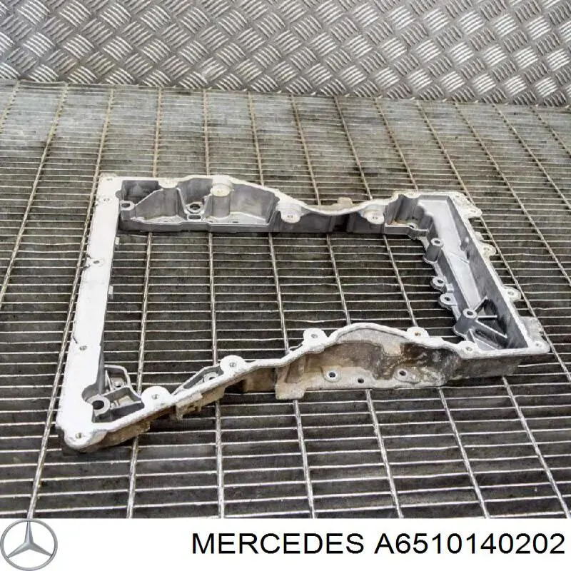 Купити A6510141502 Mercedes Піддон масляний картера двигуна, верхня частина