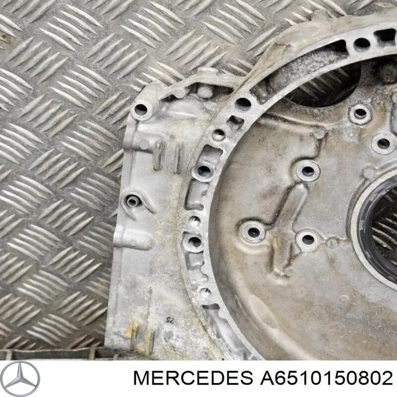 Кришка двигуна задня Mercedes A6510150802 ціна, від 19.69 USD