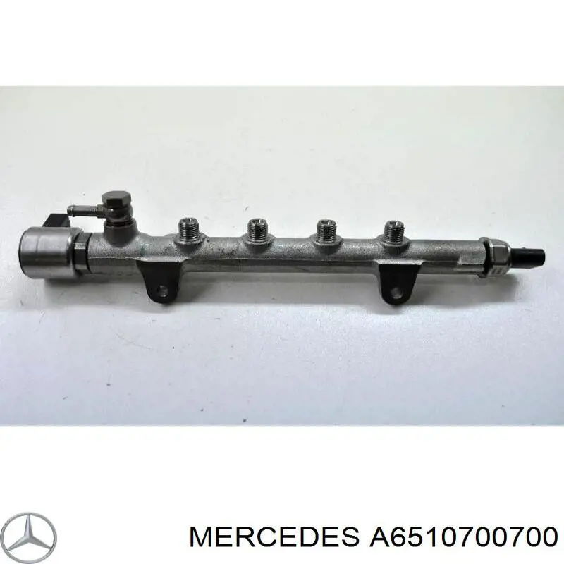 Розподільник палива на Mercedes CLA (X117)