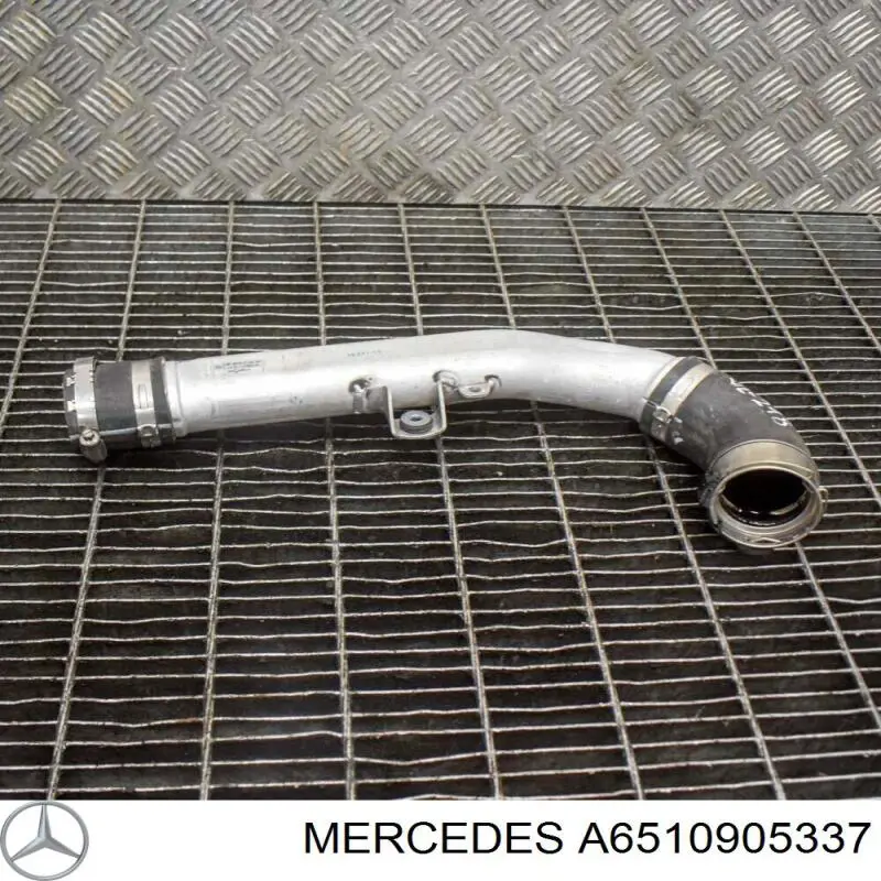 Патрубок повітряний, вихід з турбіни (наддув) Mercedes A6510905337 ціна, від 36.63 USD