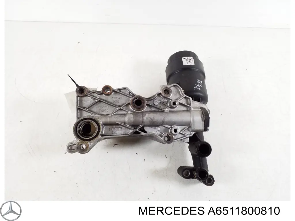 Корпус масляного фільтра Mercedes A6511800810