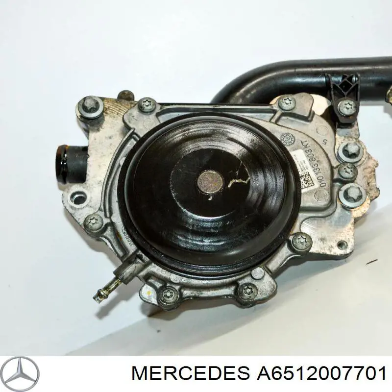 Купити A6512007701 Mercedes Насос охолоджуючої рідини