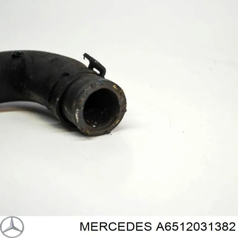 Купити A6512031382 Mercedes Шланг (патрубок) охолодження масляного теплообмінника, відведення