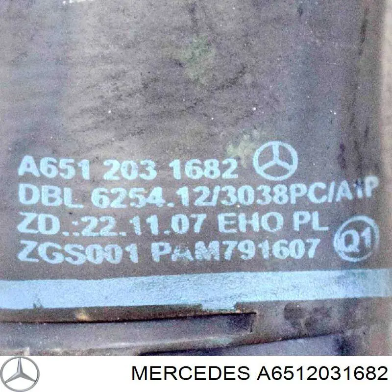 6512031682 Mercedes шланг (патрубок термостата)