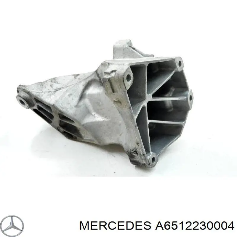 Кронштейн подушки (опори) двигуна, лівої A6512230004 Mercedes